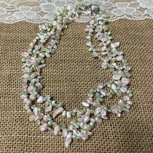 Elegant Hawaiian Pearl Necklace